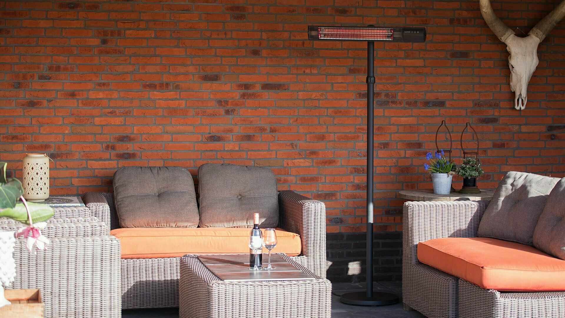 Підлоговий обігрівач Sunred Dark Standing Black 2500