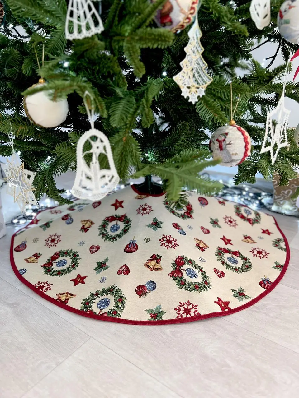 (Українська) Спідниця під ялинку гобеленова Merry