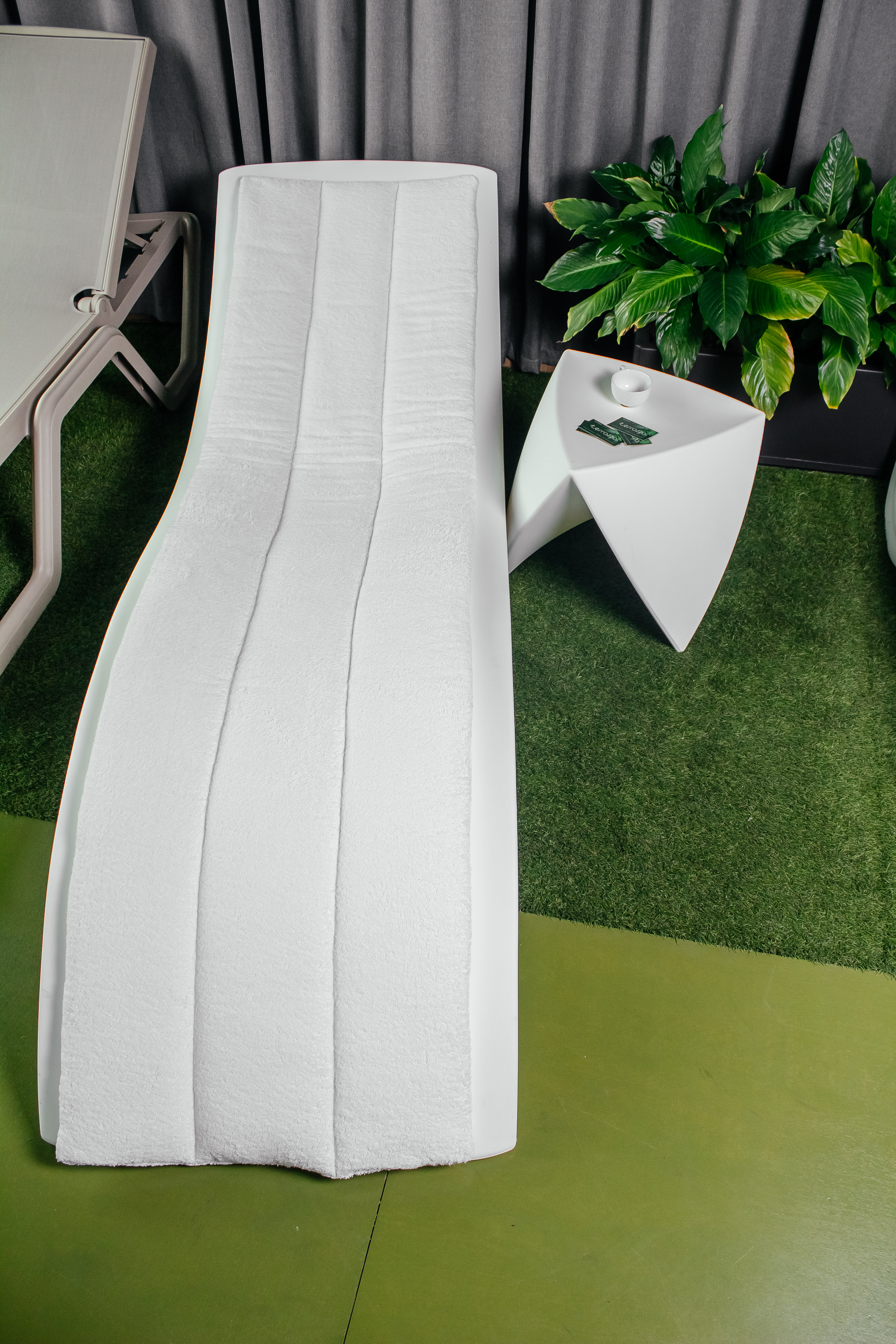 Sunlounger Cloe white MyYour